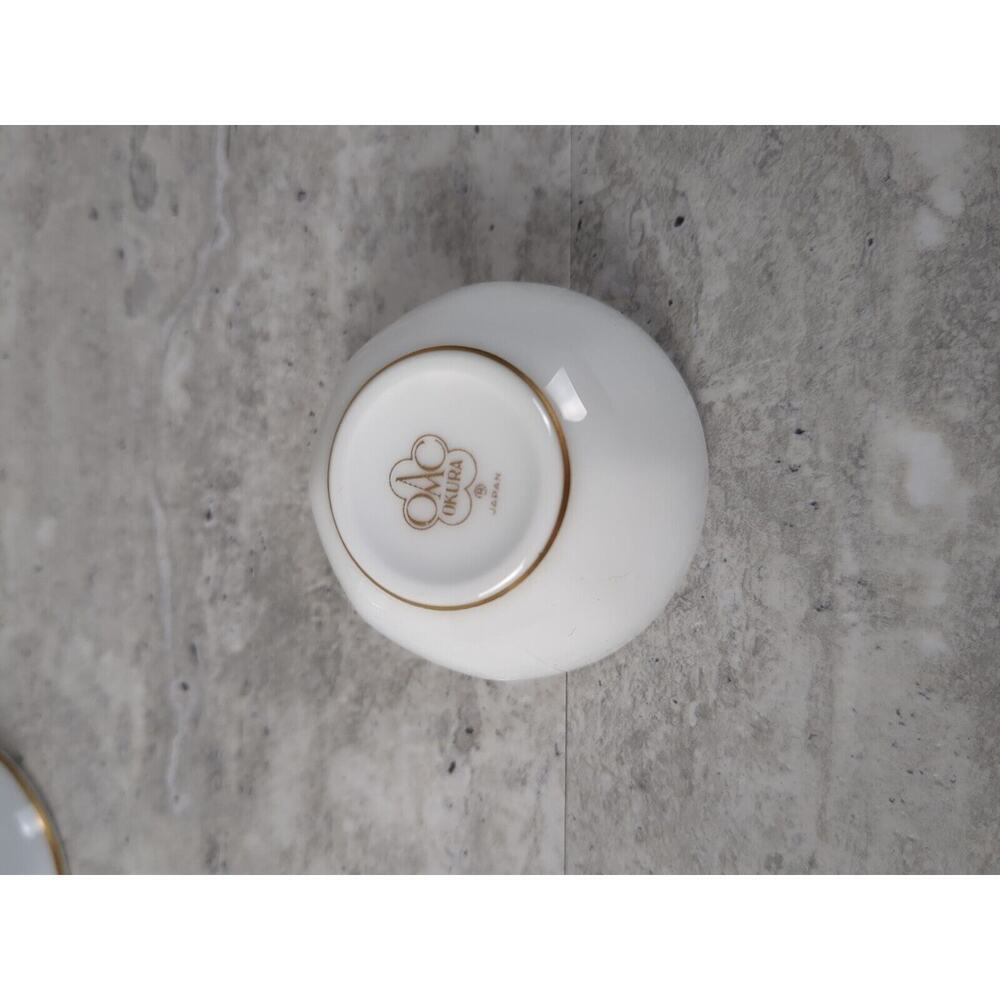 Trinket Box Dish w Lid, Okura Japan, Round, White w Gold Trim - Picture 6 of 9